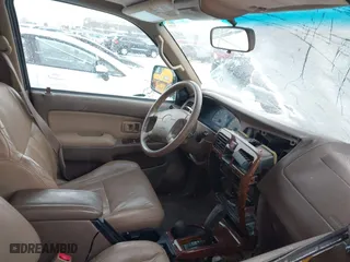 2000 Toyota 4Runner Limited with VIN JT3HN87R9Y0272795, listed as a IAAI auction lot 41370767 with 234,892 mi miles. Bid and sale history available at carsss.com. Image 5.