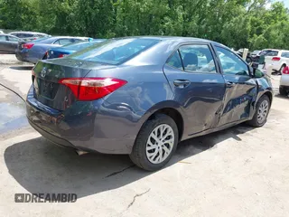 2018 Toyota Corolla L с VIN 5YFBURHE9JP843252, выставлен на аукционе IAAI как лот 42227460 с пробегом 33 576 миль миль и . История ставок и продаж доступна на DreamBid. Изображение 4.