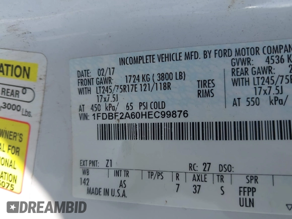 2017 Ford F-250 XL z VIN 1FDBF2A60HEC99876, wystawiony jako IAAI lot #42468271 z przebiegiem 81 478 mil mil oraz . Historia ofert i sprzedaży dostępna na DreamBid. Obrazek 9.