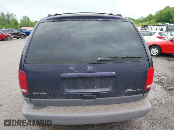 1997 Dodge Caravan LE z VIN 1B4GP54L5VB284083, wystawiony jako IAAI lot #42215384 z przebiegiem 220 000 mil mil oraz . Historia ofert i sprzedaży dostępna na DreamBid. Obrazek 17.