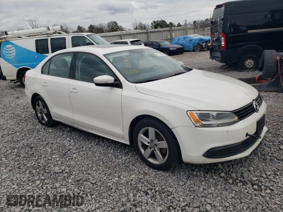 2012 Volkswagen Jetta TDI w/Premium with VIN 3VWLL7AJXCM417595, listed as a Copart auction lot 47739455 with 153,437 mi miles and Clean title. Bid and sale history available at DreamBid. Image 4.
