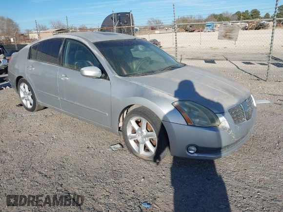 2005 Nissan Maxima 3.5 SL with VIN 1N4BA41E45C850099, listed as a IAAI auction lot 41175555 with 188,136 mi miles. Bid and sale history available at carsss.com. Image 1.