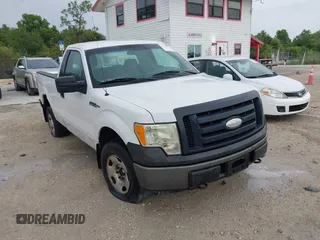 2009 Ford F-150 XL с VIN 1FTRF14W89KC08249, выставлен на аукционе IAAI как лот 42284374 с пробегом 278 826 миль миль и . История ставок и продаж доступна на DreamBid. Изображение 1.