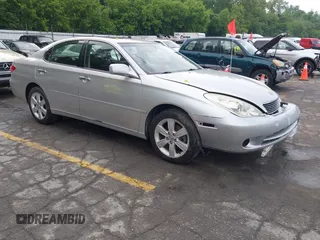 2005 Lexus ES 350 with VIN JTHBA30G155064674, listed as a IAAI auction lot 42523510 with 134,817 mi miles and . Bid and sale history available at DreamBid. Image 1.