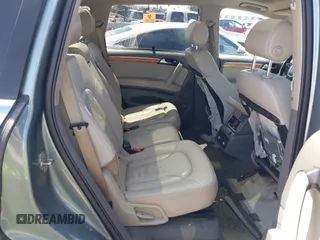 2008 Audi Q7 Premium with VIN WA1BV74L98D031947, listed as a IAAI auction lot 42544652 with Not provided miles and . Bid and sale history available at DreamBid. Image 8.