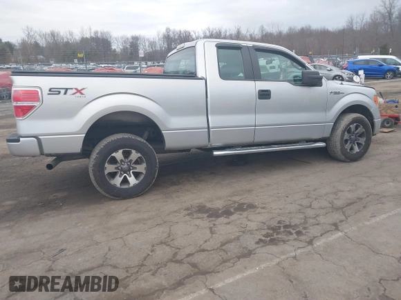 2014 Ford F-150 XL with VIN 1FTFX1EF2EFC81067, listed as a IAAI auction lot 41697190 with 105,584 mi miles. Bid and sale history available at carsss.com. Image 13.
