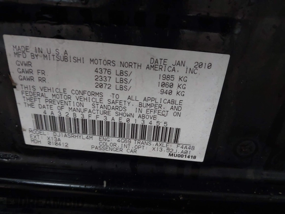 2010 Mitsubishi Galant ES with VIN 4A32B3FF3AE013455, listed as a IAAI auction lot 41161729 with 152,503 mi miles. Bid and sale history available at carsss.com. Image 9.