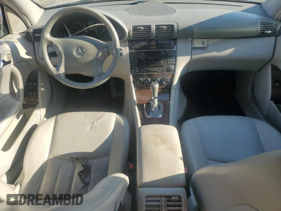 2005 Mercedes-Benz C 240 with VIN WDBRF81J15F604655, listed as a Copart auction lot 82845524 with 168,747 mi miles and Salvage Title. Bid and sale history available at DreamBid. Image 8.
