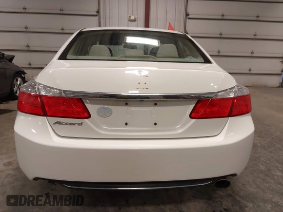 2013 Honda Accord LX z VIN 1HGCR2F35DA055447, wystawiony jako IAAI lot #41983917 z przebiegiem 131 858 mil mil oraz . Historia ofert i sprzedaży dostępna na DreamBid. Obrazek 17.