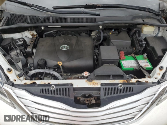 2017 Toyota Sienna XLE z VIN 5TDDZ3DC3HS167023, wystawiony jako Copart lot #53634675 z przebiegiem 12 003 mil mil oraz Szkoda całkowita • Salvage title. Historia ofert i sprzedaży dostępna na DreamBid. Obrazek 12.