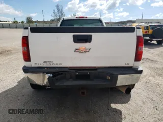 2008 Chevrolet Silverado 3500HD DRW LT w/1LT with VIN 1GCJC33638F164476, listed as a Copart auction lot 74015234 with 161,956 mi miles and Clean Title. Bid and sale history available at carsss.com. Image 6.