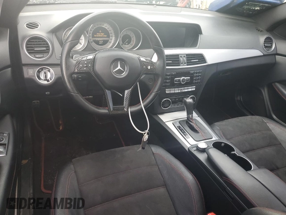 2013 Mercedes-Benz C C 350 with VIN WDDGJ5HB9DG110143, listed as a Copart auction lot 88656055 with 101,803 mi miles and Salvage Title. Bid and sale history available at carsss.com. Image 8.