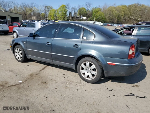2003 Volkswagen Passat GLX with VIN WVWRH63B73P341214, listed as a Copart auction lot 54361985 with 164,489 mi miles and Salvage Title. Bid and sale history available at carsss.com. Image 2.