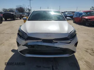 2022 Kia Forte LXS with VIN 3KPF24AD4NE424812, listed as a Copart auction lot 46891245 with 50,679 mi miles and Salvage Title. Bid and sale history available at carsss.com. Image 5.