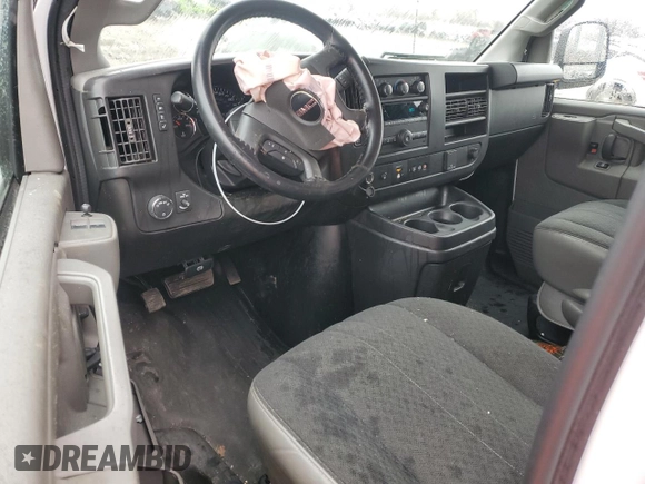2022 GMC Savana Cargo Van with VIN 1GTW7AFP8N1147653, listed as a Copart auction lot 49812315 with 23,887 mi miles and Salvage Title. Bid and sale history available at carsss.com. Image 8.