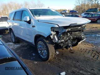 2024 GMC Yukon Denali with VIN 1GKS2DKL2RR285492, listed as a IAAI auction lot 41533302 with 7,769 mi miles. Bid and sale history available at carsss.com. Image 1.