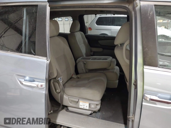 2011 Honda Odyssey EX with VIN 5FNRL5H44BB051539, listed as a IAAI auction lot 42119192 with 207,522 mi miles and . Bid and sale history available at carsss.com. Image 8.