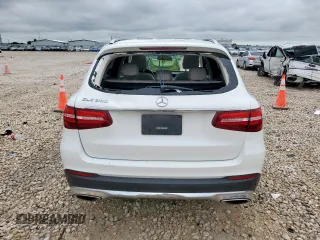 2018 Mercedes-Benz GLC 300 z VIN WDC0G4JB1JV087263, wystawiony jako Copart lot #60717815 z przebiegiem 56 219 mil mil oraz Czysty tytuł • Clean title. Historia ofert i sprzedaży dostępna na DreamBid. Obrazek 6.