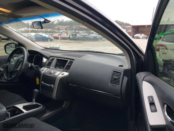 2014 Nissan Murano S with VIN JN8AZ1MU2EW402544, listed as a IAAI auction lot 41732067 with 148,773 mi miles. Bid and sale history available at carsss.com. Image 5.