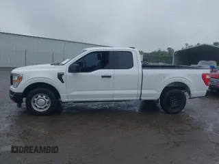2022 Ford F-150 XL z VIN 1FTEX1CB9NKD99071, wystawiony jako IAAI lot #42377595 z przebiegiem 144 759 mil mil oraz . Historia ofert i sprzedaży dostępna na DreamBid. Obrazek 14.