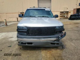2004 Chevrolet Tahoe LS z VIN 1GNEC13V04J307606, wystawiony jako Copart lot #51999585 z przebiegiem 262 220 mil mil oraz Szkoda całkowita • Salvage title. Historia ofert i sprzedaży dostępna na DreamBid. Obrazek 5.