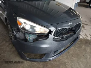 2014 Kia Cadenza Premium with VIN KNALN4D71E5167116, listed as a IAAI auction lot 41624305 with 194,100 mi miles. Bid and sale history available at carsss.com. Image 6.