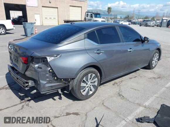 2019 Nissan Altima S with VIN 1N4BL4BV9KC122962, listed as a IAAI auction lot 41944568 with 79,011 mi miles and . Bid and sale history available at DreamBid. Image 4.