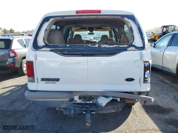 2002 Ford Excursion Limited with VIN 1FMSU43F92ED25400, listed as a Copart auction lot 45572105 with NaN miles and Salvage Title. Bid and sale history available at carsss.com. Image 6.