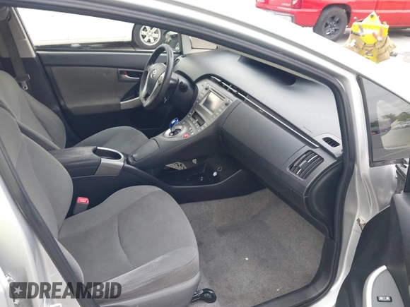 2013 Toyota Prius One with VIN JTDKN3DU5D5592013, listed as a IAAI auction lot 42036685 with 236,097 mi miles and . Bid and sale history available at DreamBid. Image 5.