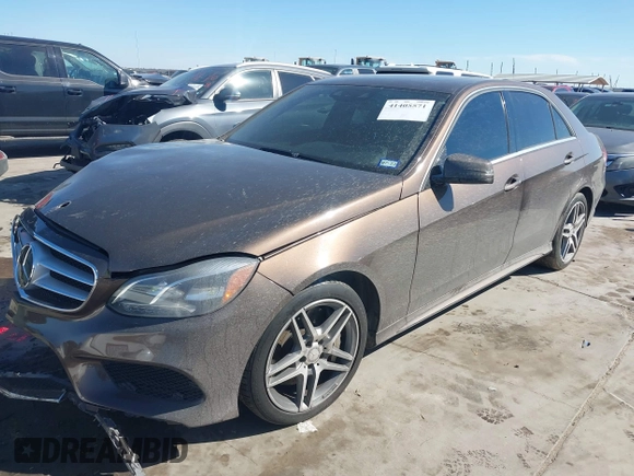 2014 Mercedes-Benz E 550 Sport with VIN WDDHF9BB5EA971894, listed as a IAAI auction lot 41405571 with 113,363 mi miles and . Bid and sale history available at DreamBid. Image 18.