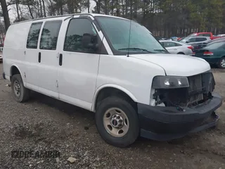 2019 GMC Savana Cargo with VIN 1GTW7AFG0K1187642, listed as a IAAI auction lot 41505063 with 103,846 mi miles. Bid and sale history available at carsss.com. Image 1.