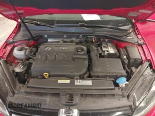 2015 Volkswagen Golf SportWagen TDI SE with VIN 3VWCA7AU1FM513071, listed as a IAAI auction lot 41483467 with 47,583 mi miles. Bid and sale history available at carsss.com. Image 10.