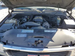 2000 GMC Yukon SLE with VIN 1GKEK13T3YJ107596, listed as a Copart auction lot 83326244 with 293,602 mi miles and Salvage Title. Bid and sale history available at carsss.com. Image 14.