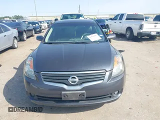 2008 Nissan Altima 2.5 with VIN 1N4AL21E78C114496, listed as a IAAI auction lot 41579057 with 375,219 mi miles. Bid and sale history available at carsss.com. Image 12.