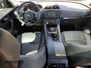 2018 Jaguar F-Pace 25t Premium with VIN SADCJ2FX4JA249783, listed as a Copart auction lot 53922445 with 72,245 mi miles and Salvage Title. Bid and sale history available at DreamBid. Image 8.
