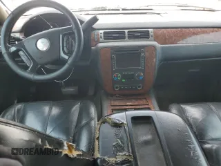 2007 Chevrolet Tahoe LTZ with VIN 1GNFC13077R339175, listed as a Copart auction lot 58924925 with Not provided miles and Salvage title. Bid and sale history available at DreamBid. Image 8.