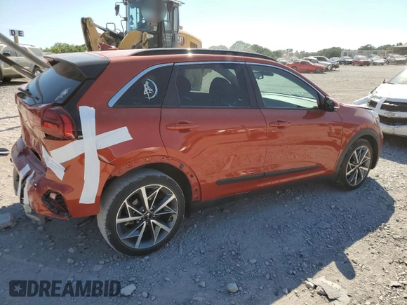 2021 Kia Niro Touring with VIN KNDCC3LC3M5483276, listed as a Copart auction lot 60747944 with 37,736 mi miles and Salvage Title. Bid and sale history available at carsss.com. Image 3.