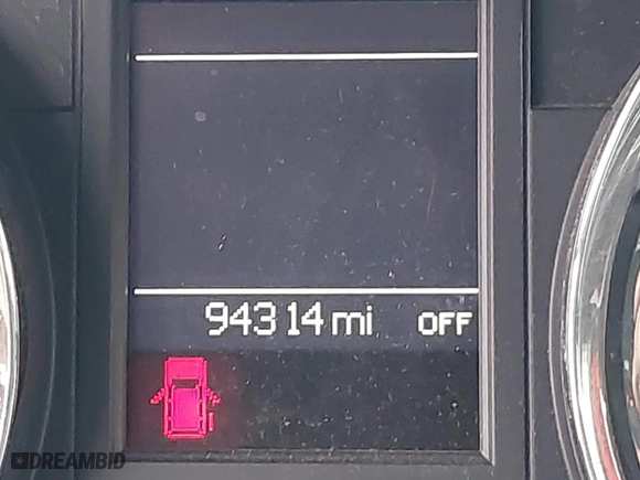 2014 Chrysler Town & Country Touring with VIN 2C4RC1BG0ER234277, listed as a IAAI auction lot 41441067 with 94,314 mi miles. Bid and sale history available at carsss.com. Image 15.