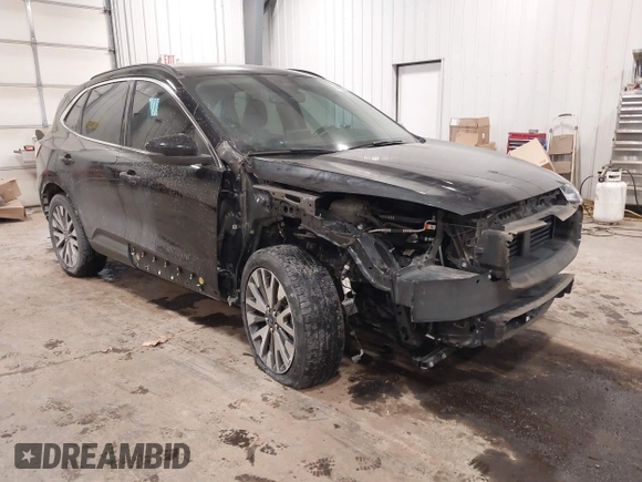 2020 Ford Escape Titanium с VIN 1FMCU9J95LUB09095, выставлен на аукционе IAAI как лот 41648235 с пробегом 68 474 миль миль и . История ставок и продаж доступна на DreamBid. Изображение 1.