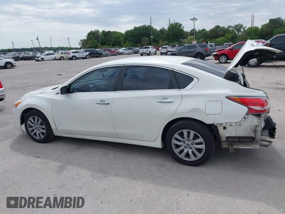 2015 Nissan Altima 2.5 z VIN 1N4AL3AP9FC212952, wystawiony jako IAAI lot #41953425 z przebiegiem 104 139 mil mil oraz . Historia ofert i sprzedaży dostępna na DreamBid. Obrazek 15.