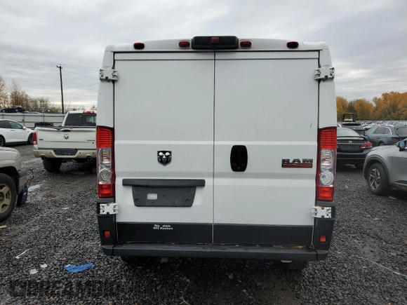 2021 Ram ProMaster Cargo with VIN 3C6LRVNG4ME529641, listed as a Copart auction lot 82059754 with 20,297 mi miles and Salvage Title. Bid and sale history available at DreamBid. Image 6.