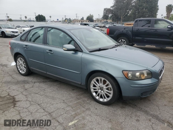 2005 Volvo S40 with VIN YV1MS682752096140, listed as a Copart auction lot 53335395 with 53,514 mi miles and Clean Title. Bid and sale history available at carsss.com. Image 4.
