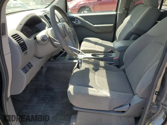 2010 Nissan Frontier Pro-4X z VIN 1N6AD0EV4AC423903, wystawiony jako Copart lot #56483965 z przebiegiem 170 442 mil mil oraz Szkoda całkowita • Salvage title. Historia ofert i sprzedaży dostępna na DreamBid. Obrazek 7.