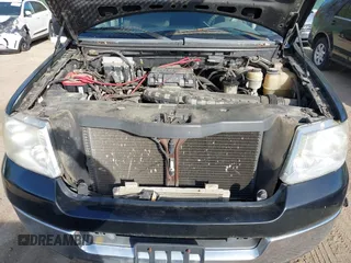 2005 Ford F-150 XLT with VIN 1FTPW145X5FA51759, listed as a IAAI auction lot 42077373 with 131,425 mi miles. Bid and sale history available at carsss.com. Image 10.