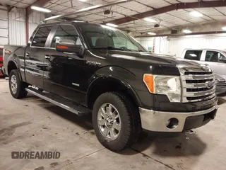 2013 Ford F-150 XL with VIN 1FTFW1ET8DKE91350, listed as a IAAI auction lot 41914727 with 141,447 mi miles and . Bid and sale history available at carsss.com. Image 1.