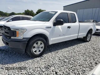 2018 Ford F-150 XL with VIN 1FTFX1C51JKC29165, listed as a Copart auction lot 53992755 with 160,047 mi miles and Clean Title. Bid and sale history available at carsss.com. Image 1.