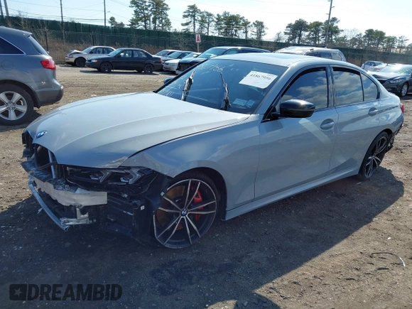 2024 BMW 3 Series 330i xDrive with VIN 3MW89FF04R8E27698, listed as a IAAI auction lot 41867956 with 32,394 mi miles. Bid and sale history available at carsss.com. Image 20.
