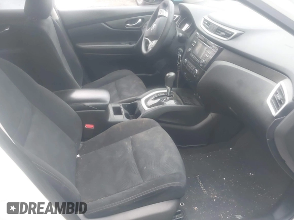 2016 Nissan Rogue S with VIN JN8AT2MT1GW030714, listed as a IAAI auction lot 41927811 with 208,674 mi miles and . Bid and sale history available at carsss.com. Image 5.