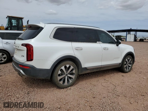 2020 Kia Telluride S with VIN 5XYP6DHC9LG048601, listed as a Copart auction lot 50270115 with 105,881 mi miles and Salvage title. Bid and sale history available at DreamBid. Image 3.