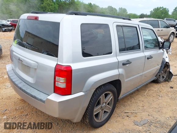 2007 Jeep Patriot Sport with VIN 1J8FT28W37D400538, listed as a IAAI auction lot 42110208 with 231,994 mi miles and . Bid and sale history available at DreamBid. Image 4.
